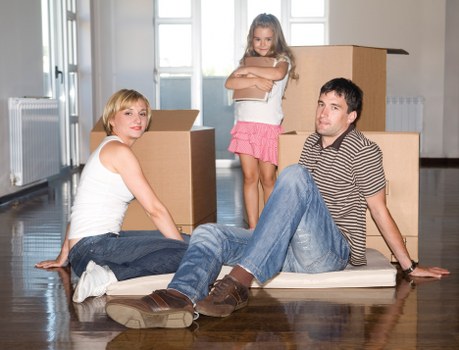 Flexible student storage option for moving and term breaks in Tottenhamgreen